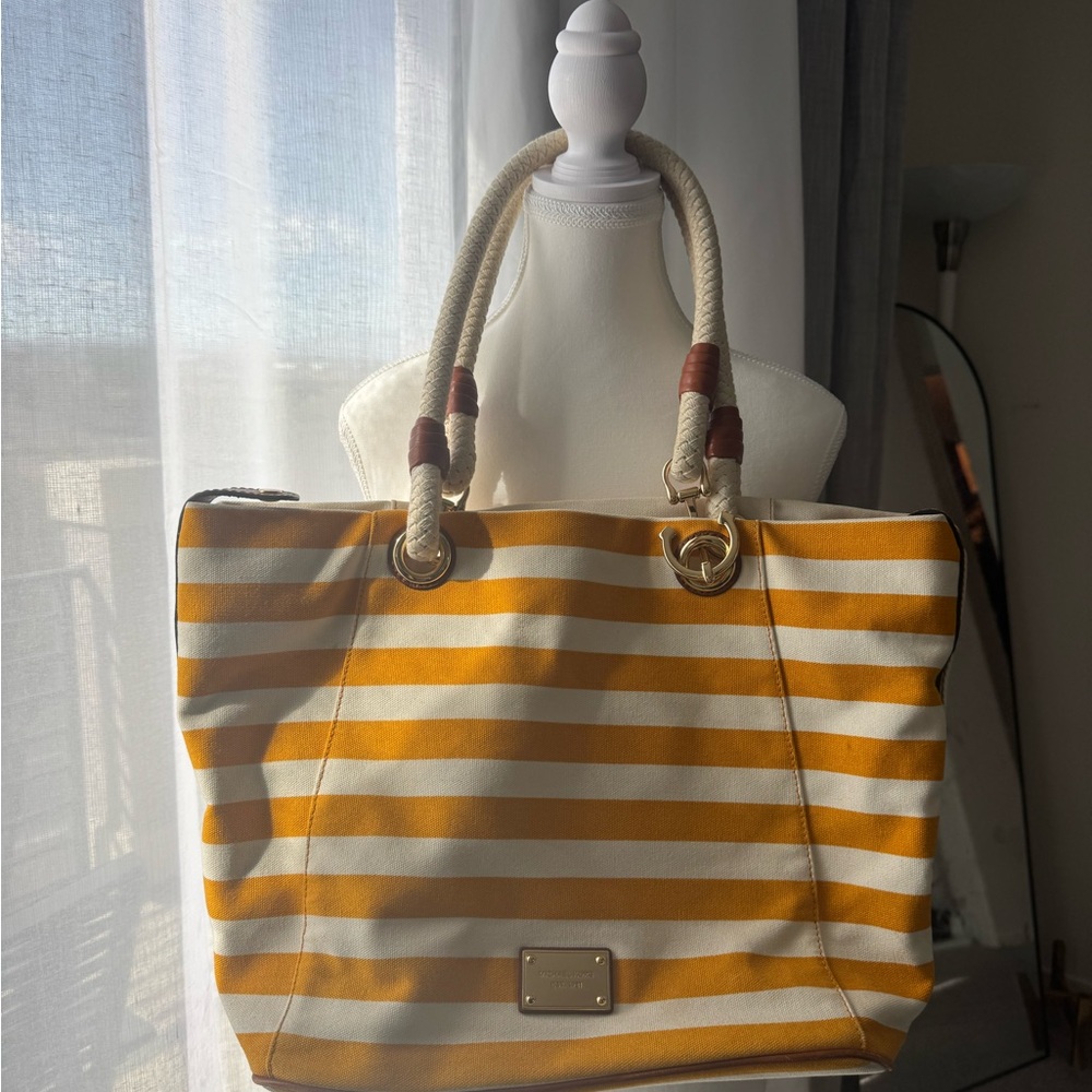 Michael Kors Cream & Yellow Stripe Canvas Tote – Anchor Hardware